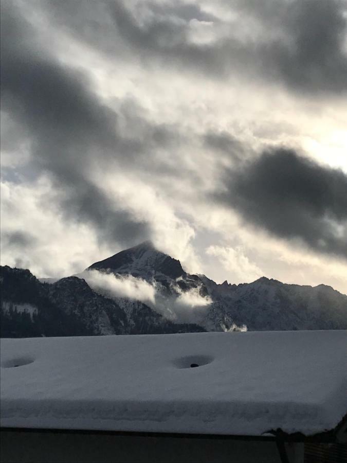 Ferienwohnung zum Servus Garmisch-Partenkirchen Exterior foto