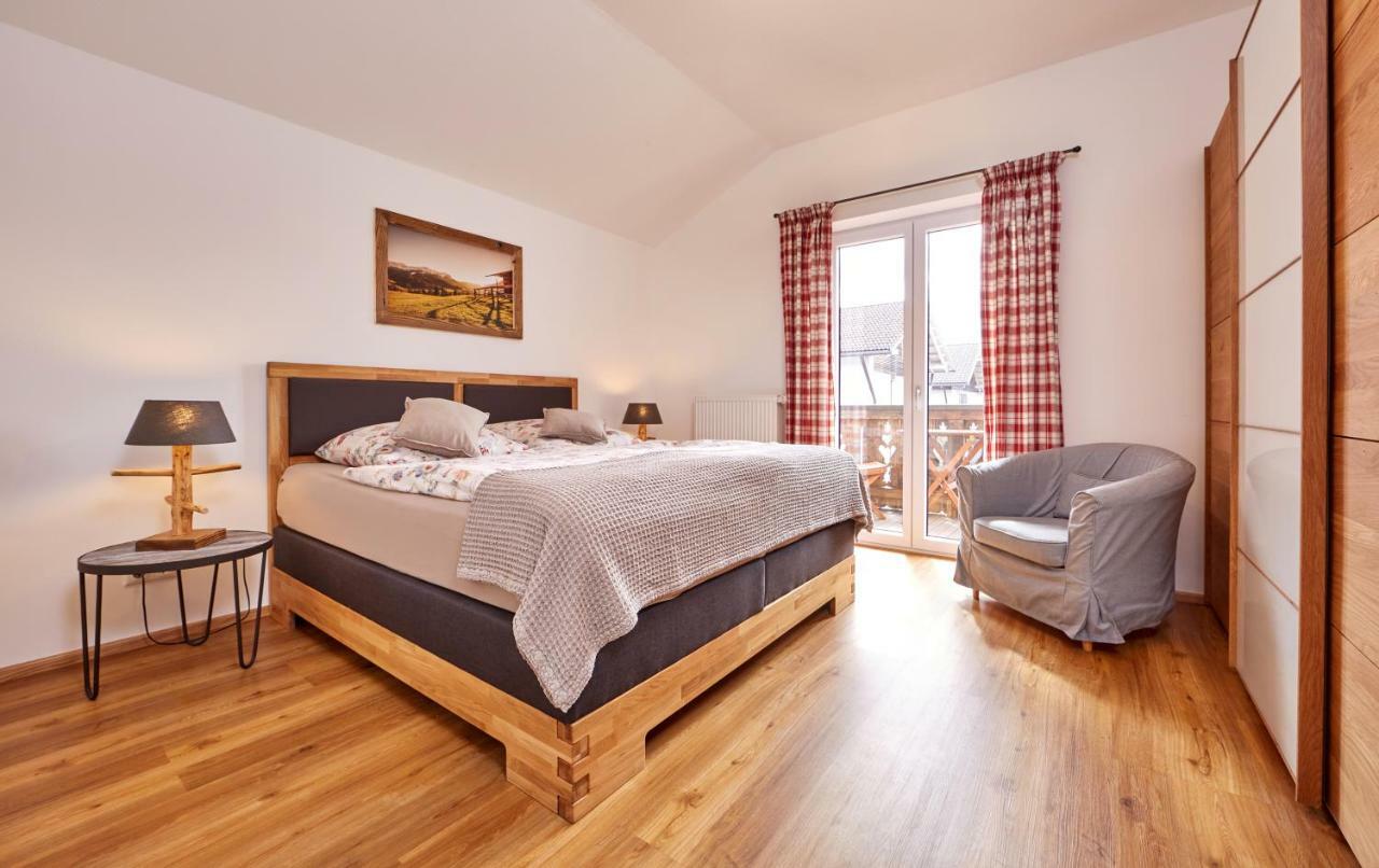 Ferienwohnung zum Servus Garmisch-Partenkirchen Exterior foto