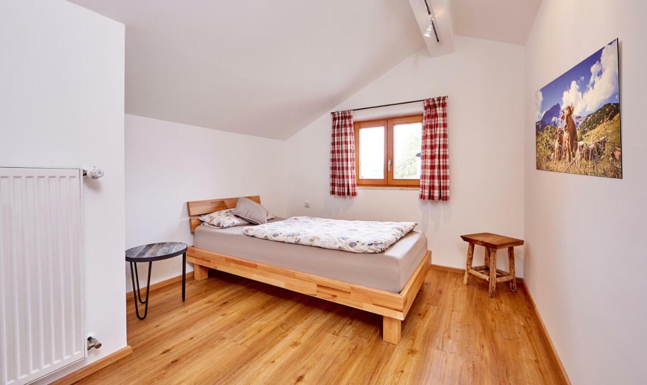 Ferienwohnung zum Servus Garmisch-Partenkirchen Exterior foto